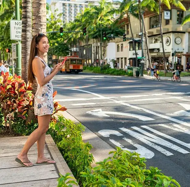 woman in downtown Honolulu